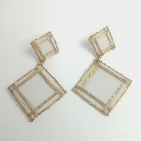 Vintage Funky Wired Square Dangle Stud Earrings, White and Gold Tone Estate - Picture 1 of 4